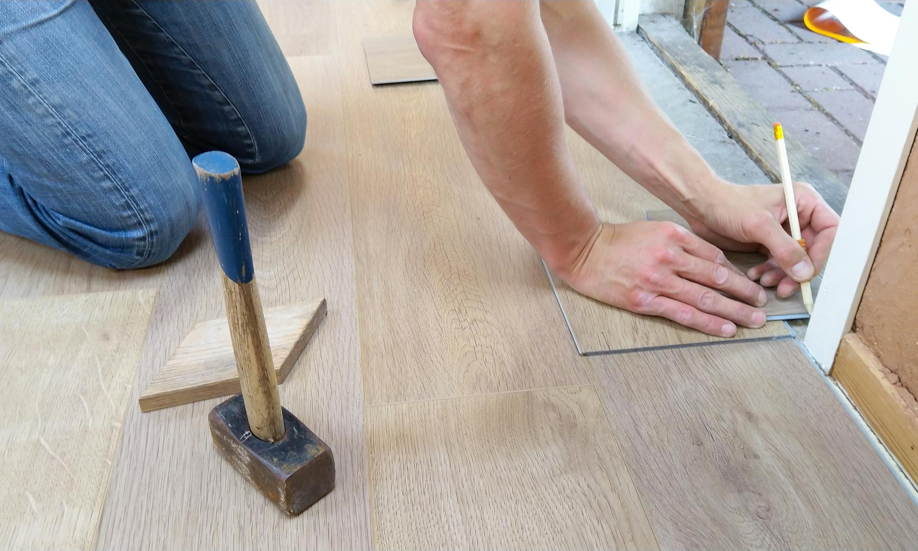 flooring professional