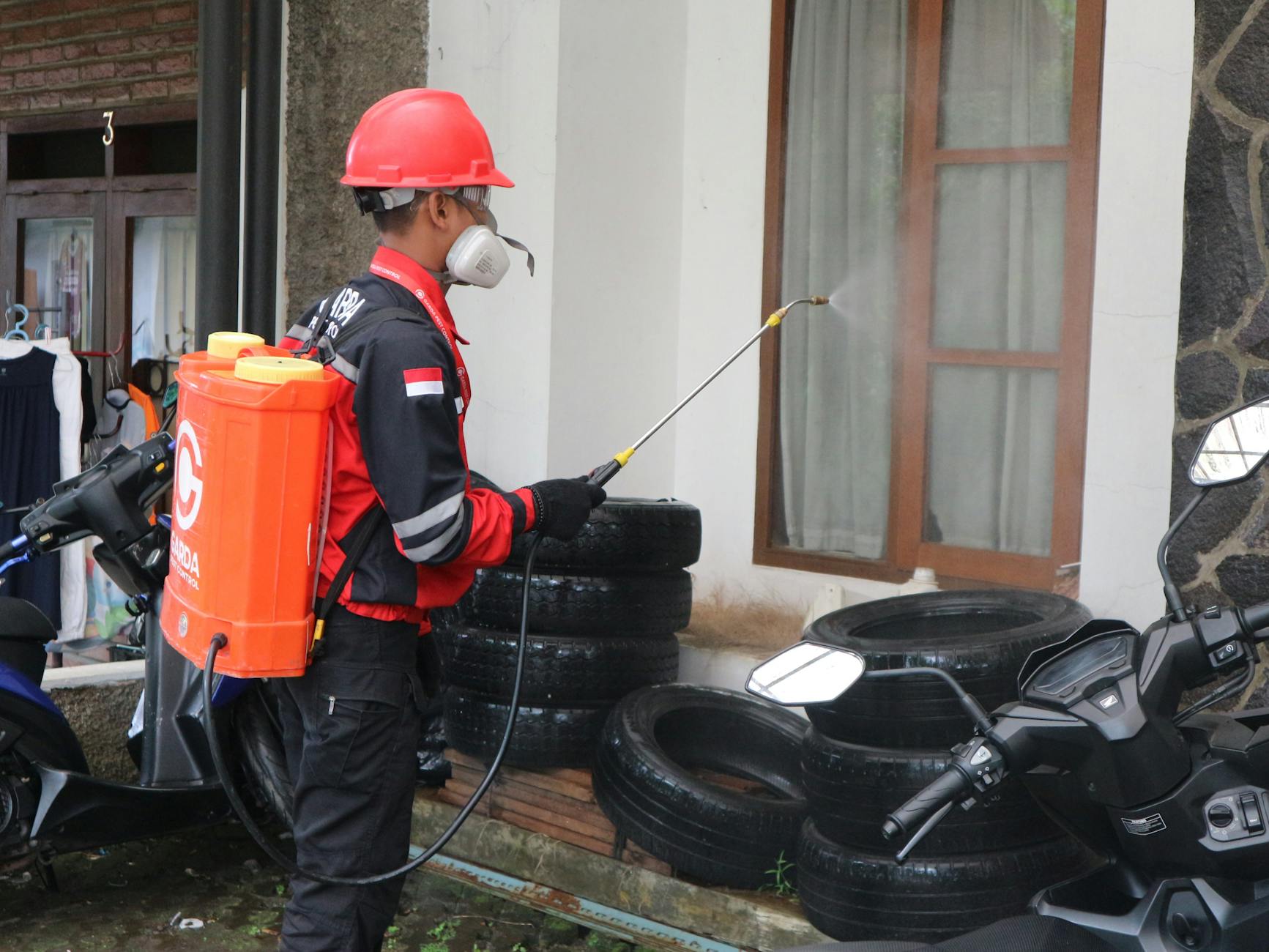 pest control professional