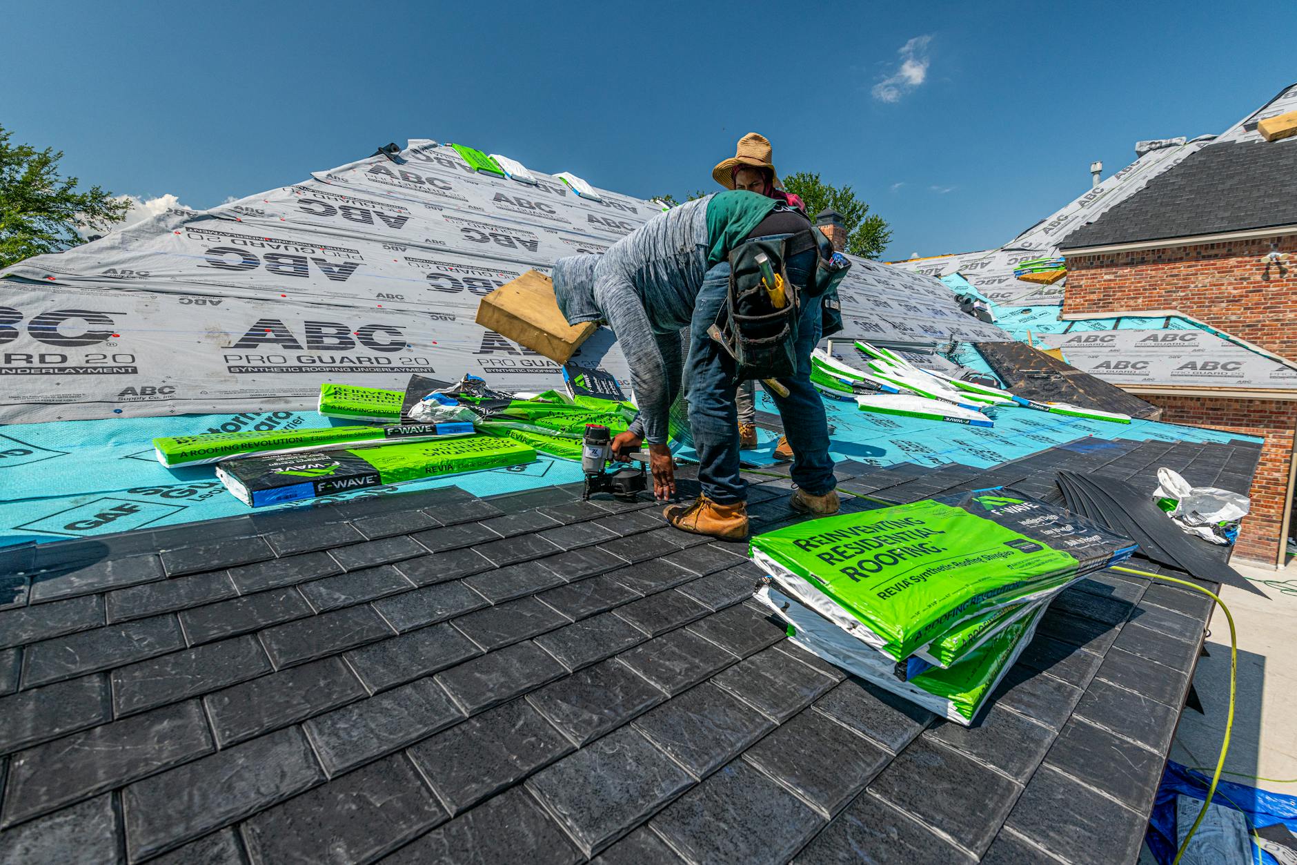 roofing professional